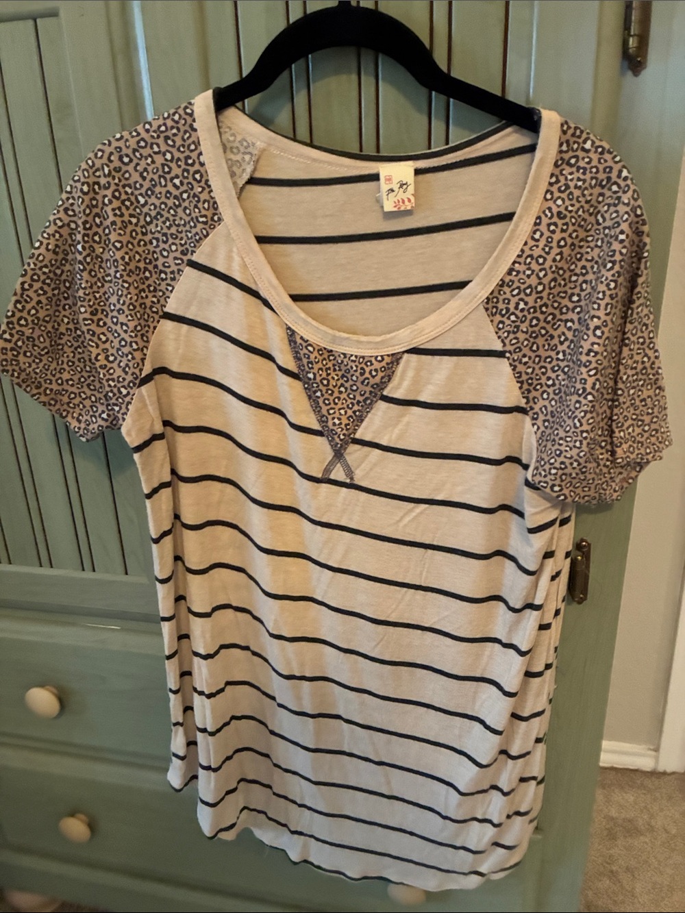 7th Ray Beige Striped Scoop Tee with Leopard Raglan Sleeves